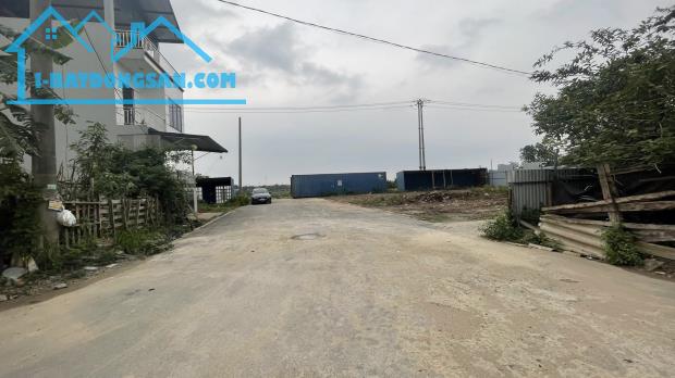 🍀 ĐẤU GIÁ X1 BẾN TRUNG - XÃ PHÚC THỊNH - GẦN ĐƯỜNG 40M - SÁT DỰ ÁN VINHOMES BẮC HỒNG 🍀