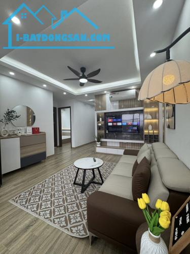 Cần Trả Tiền Ngân Hàng Bán Chung Cư Sài Đồng, Long Biên 75m2, chỉ 4,3 tỷ