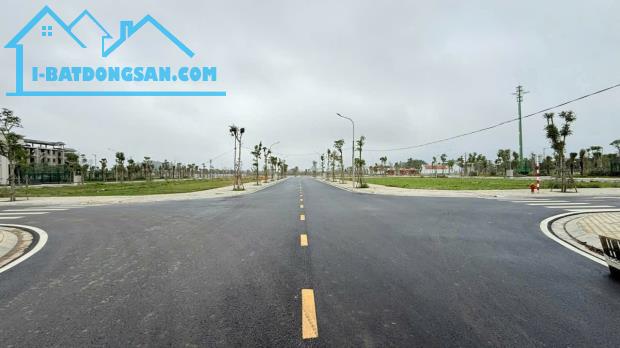 Cần bán lô đất đẹp Khu đô thị Nam Ngạn, Phường Hàm Rồng, Thành phố Thanh Hóa giá tốt nhất