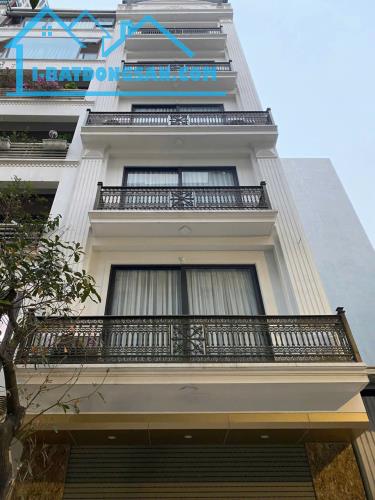 Phân lô Phú Diễn cạnh Goldmark city 40m2 6 tầng thang máy giá 14 tỷ