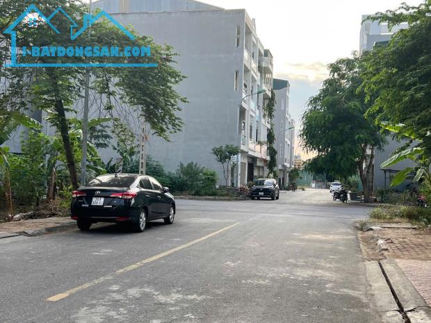 Bán lô đất đường nhánh Hoàng Quốc Việt, TP Hải Dương, 68m2, mt 4m, đường 17.5m, 3.85 tỷ