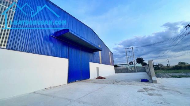 bán nhà xưởng kiên cố, pháp lý hoàn chỉnh,phù hợp đầu tư lâu dài, sẵn xưởng giao liền