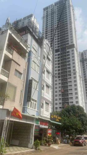 #14GS3DA Khách sạn cạnh Go Dĩ An - 100M2 6 tầng có 18 phòng