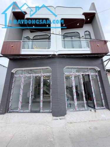 Bán nhà Phúc Hải phường Tân Phong sổ riêng thổ cư, 3PN, SX.hơi, gần bên quảng