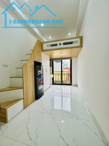 🔥 CỰC PHẨM CCMN MINH KHAI - HAI BÀ TRƯNG - 14 PHÒNG KHÉP KÍN 15.X ty 0988183817