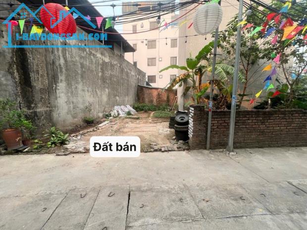 Bán Đất ngõ 145 Liên Mạc 52m2 MT 4.5m vuông, không QH, Ô tô tránh chỉ 8,x tỷ 0948031338