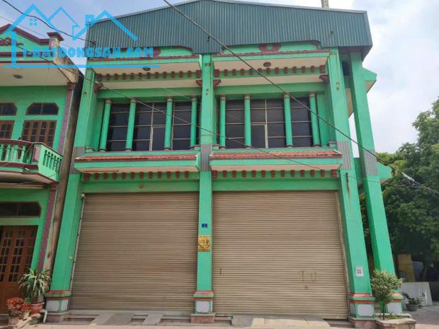 Bán đất tặng căn nhà 2 tầng mặt đường Hoàng Ngân, TP Hải Dương, 505.7m2, mt rộng, giá cực