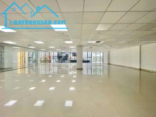 VÕ CHÍ CÔNG - Toà VP 250m² MT 7,8m - Ngõ 3 ô tô tránh - Gần Hồ Tây - Dòng tiền đỉnh