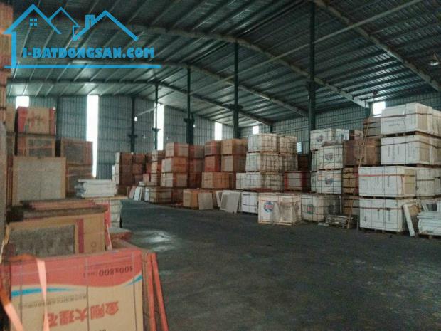 Bán kho xưởng 11.5 tỷ, 15x54m, mặt tiền đường số 5 KCN Lê Minh Xuân,Bình Chánh
