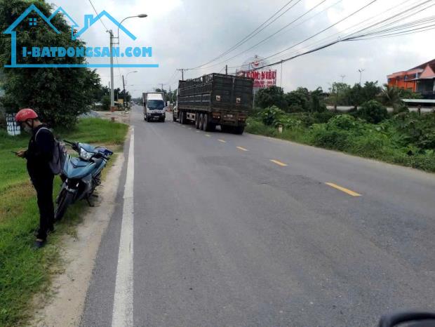 SIÊU PHẨM (60x80) 2 MẶT TIỀN SÔNG + TỈNH LỘ 15 – GIÁ CỰC SỐC MUA NGAY