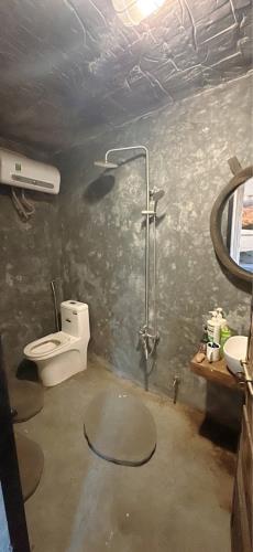 Chủ dám gửi em dám đăng! HOMESTAY 4 TẦNG - RỘNG 380M2 - VIEW SÂN GOLF BRG PHÙ LINH