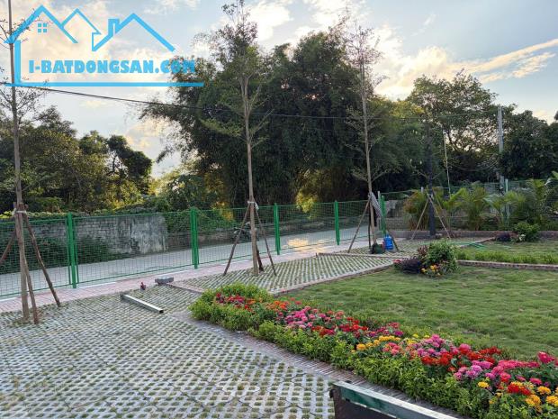 HÀNG MỚI THÔN 5 CHỢ HÒA LẠC – GẦN ĐHQG, VIEW HỒ CỰC THOÁNG