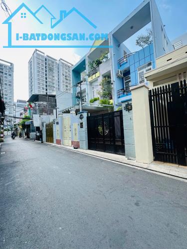 Bán nhà HXH 6m Nguyễn Hồng Đào, DT: 4.1 m x 27m (CN 106m2) - 12.8 tỷ TL