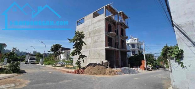 Bán Đất Khu Dân Cư Sài Gòn Mới - Nhà Be. DT: 102m2 ( 4 x 25). Giá: 6 Tỷ ( Còn TL)