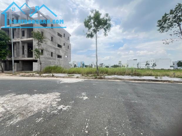 ☎️Liên hệ Mua Nhà Đất Khu STK : 0939.86.87.88 (Gặp Bưởi Miền Tây)