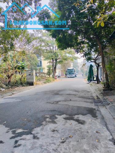 Nhà 5 tầng mới đẹp tại TĐC Lạc Thị – Ngọc Hồi