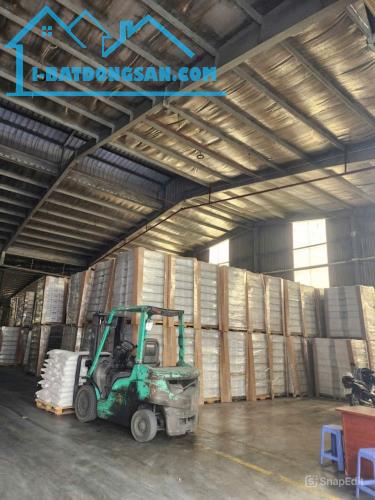 Cho thuê kho chứa hàng hóa 1600m2 gần ngã tư Vũng Tàu, Cảng Đồng Nai, giá 70k/m2.