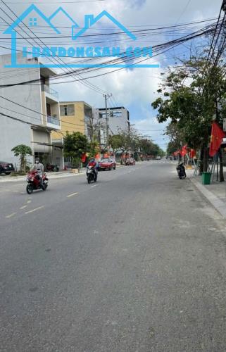 Mình cần bán lô đất đường 7m5 Võ Duy Ninh , TP. Đà Nẵng ( VỊ TRÍ CÁCH BIỂN SƠN TRÀ 300M )