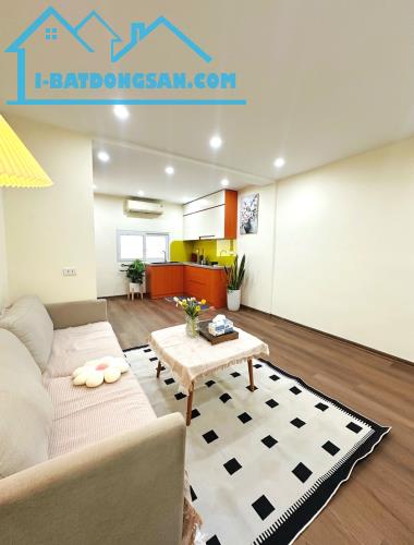NHÀ ĐẸP Ở NGAY TẬP THỂ GIẢNG VÕ 80M2 - NHỈNH 3 TỶ - FULL NỘI THẤT - CỰC HIẾM - SỔ ĐỎ ĐẸP