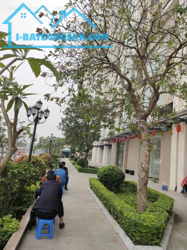 Bán gấp giá rẻ chung cư Lĩnh Nam gần Tam Trinh 76m, tầng 10, 6.64 tỷ Hoàng Mai.