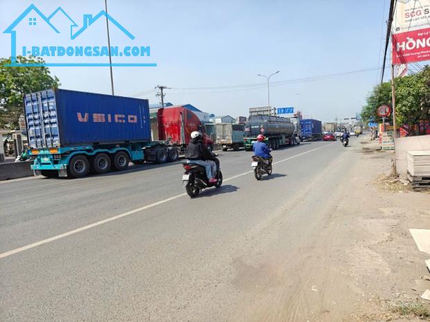 Cho nhà thuê kho mặt tiền QL51, Tam Phước, Biên Hòa, 4000m2, giá thuê 160tr/tháng.