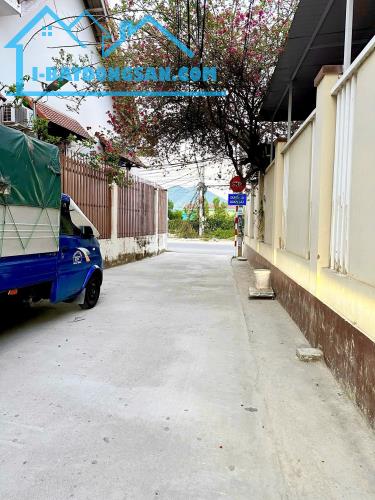 Bán đất Diên Điền thôn Trung 1 giá rẻ cách Hương Lộ 5 đi Am Chúa đúng 70m