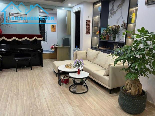 Bán Căn Hộ CC CT!A Thành Phố Giao Lưu Phạm Văn Đồng 76m 3 Ngủ , Giá 5.8 Tỷ