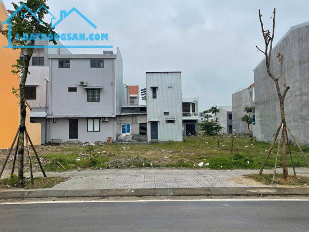 Bán đất mặt tiền Đường Nguyễn Ánh Thủ KQH Hương Sơ