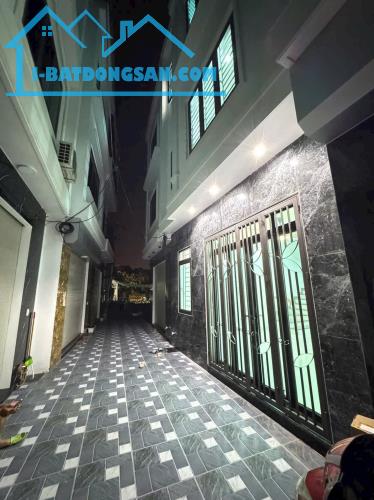 Bán nhà 3 tầng ngõ phố Phú Bình, phường Nhị Châu, TP Hải Dương, 40.6m2, mt 5.2m, 3 ngủ, 3