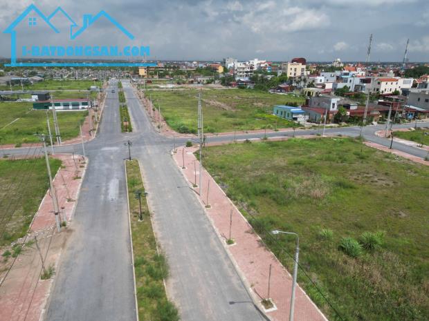 CẦN BÁN LÔ ĐẤT ĐƯỜNG ĐÔI CỒN 14-9 , HẢI TIẾN, HẢI HẬU, NAM ĐỊNH