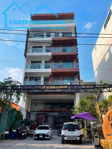 TÒA NHÀ DÒNG TIỀN – VIEW 4 MẶT SÔNG – BÁN ĐẢO THANH ĐA, TP.HCM DÒNG TIỀN 270TR/THÁNG