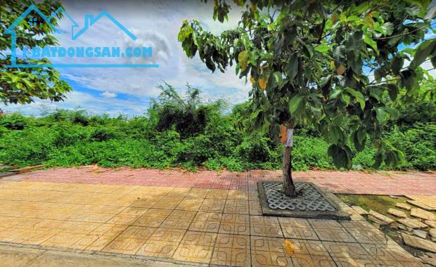 Bán lô đất Biệt Thự góc 2 mặt tiền D2D Thống Nhất, Biên Hòa, 445m2, giá 49 tỷ.