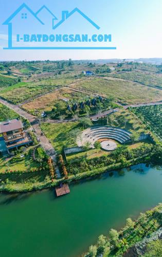 bán 200m2 nghỉ dưỡng view hồ ngay trung tâm thành phố bảo lộc giá ngộp