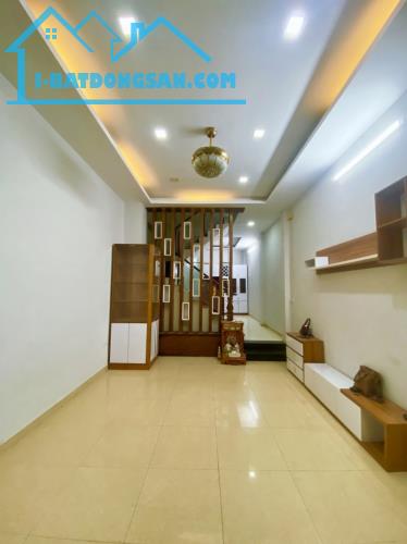 MẶT TIỀN - VÕ VĂN HÁT - 80M2 - 3 TẦNG - GIÁ 7.1 TỶ