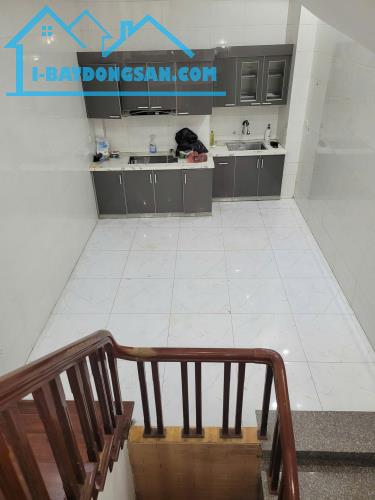 NHÀ ĐẸP NGÕ RỘNG NGUYỄN HOÀNG TÔN TÂY HỒ - DÂN XÂY VỊ TRÍ ĐẸP - NHIỀU TIỆN ÍCH DÂN TRÍ CAO