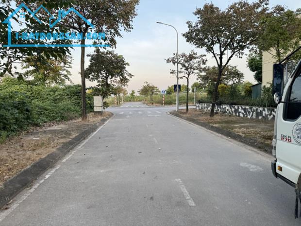 Bán Đất TĐC Kim Sơn Gia Lâm 80m2, Mặt Tiền 7,1m, Đường 11m, Giá Siêu Tốt