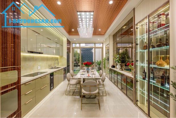 Nhà Mới 6 Tầng, Thang Máy - Hẻm Nhựa 7m Quang Trung, GV - 110m2 - Bán 19,6 Tỷ