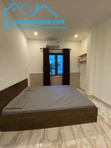 ♪ Sát MT Điện Biên Phủ, 124m2, 4 tầng, thang máy, 7 căn hộ 2PN, thu 50tr/tháng, 8.x tỷ