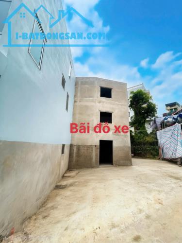 Bán vài chú 3 tầng ngõ 20 Cao xanh Quảng ninh