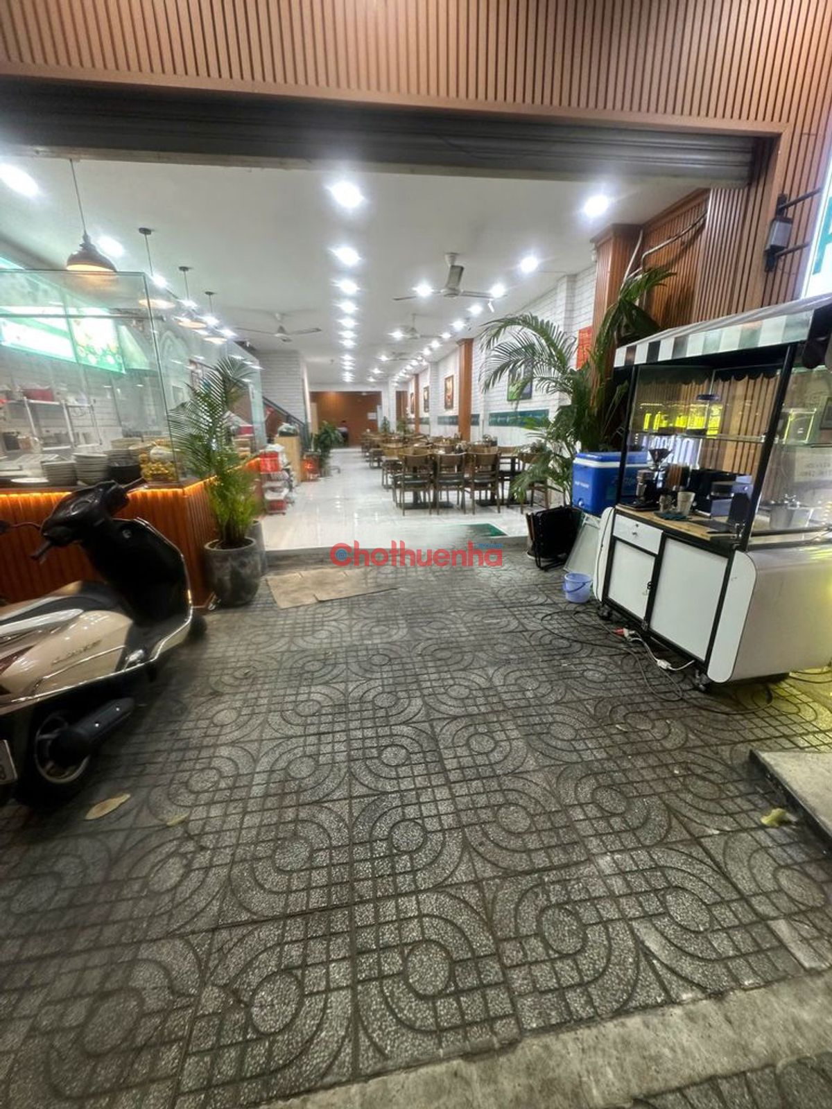 CHO THUÊ NGUYÊN CĂN MẶT BẰNG KINH DOANH – VỊ TRÍ ĐẮC ĐỊA TẠI TÂN BÌNH