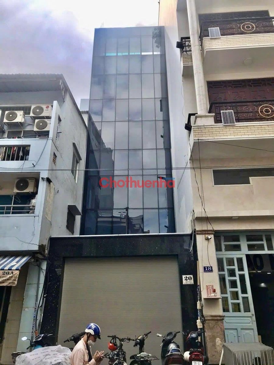 CHO THUÊ TÒA NHÀ 20 PHÓ CƠ ĐIỀU QUẬN 5 DIỆN TÍCH LỚN NỞ HẬU HIẾM CÓ