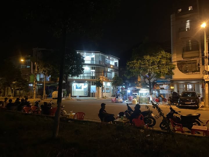 Hòn Rớ 1