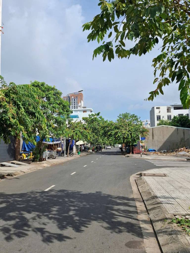 Bán đất dự án Cát Lái, Quận 2, 109,4m², ngang 5m, đường 12m, sổ đỏ cn