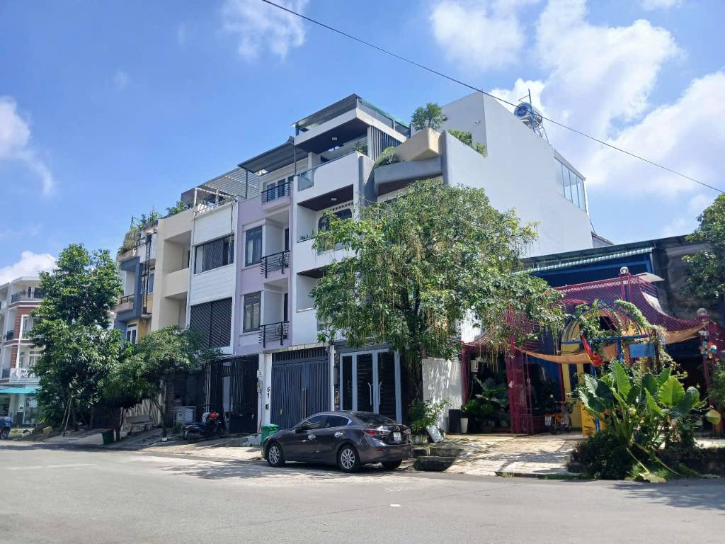 Bán nhà phố khu C An Phú, An Khánh, Quận 2, 3 tầng, view công viên, tặng nt